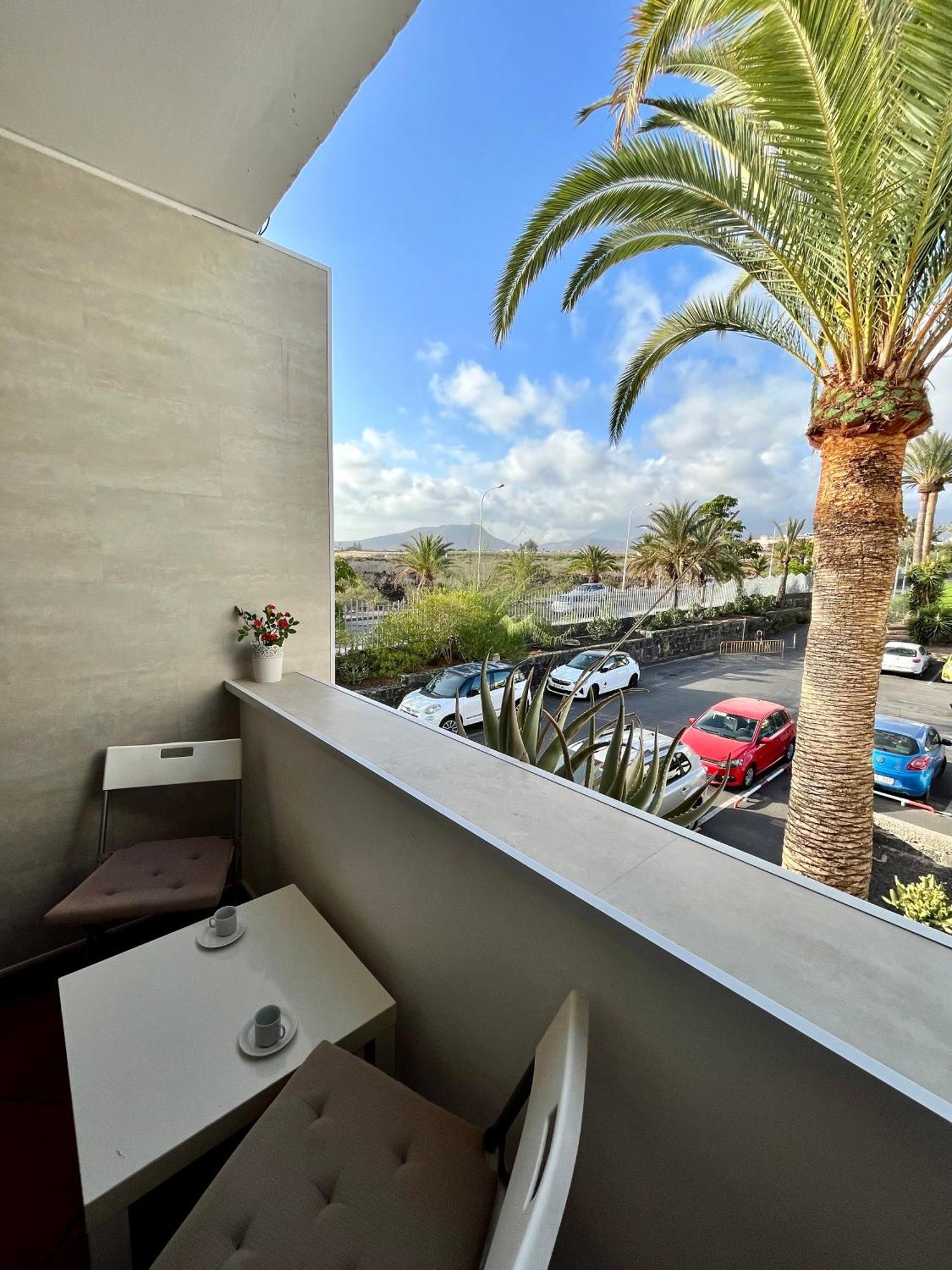 Primavera Holiday Apartment Arona  Bagian luar foto